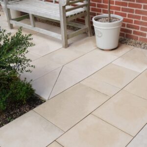 Natural-Paving-Premiastone-Ivory-Patio-Paving-Ivory-Slabs-with-Bench