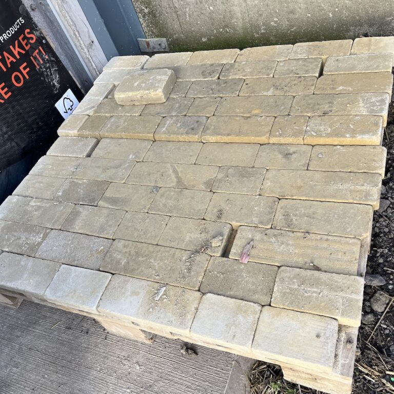 Yorkshire Stone Setts 30mm