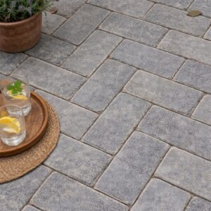 Premiastone Melly Grey Limestone Setts